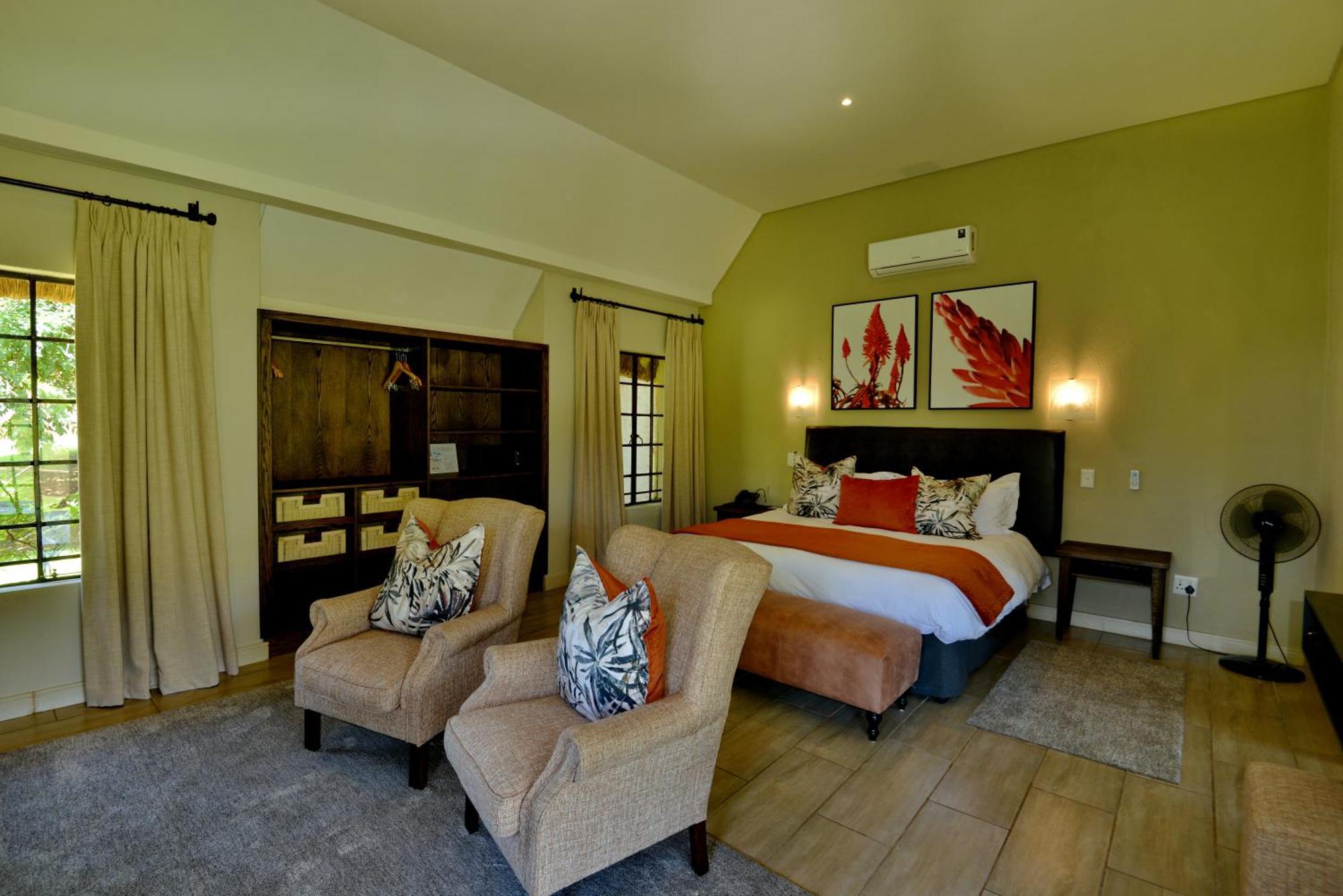 African Hills Safari Lodge & Spa Магалисбург Номер фото